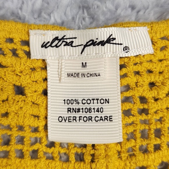 Ultra Pink Blouse Womens Medium Yellow Crochet Embroidered Boho Scoop Neck Top - Picture 2 of 10